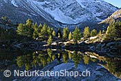 Foto F134843: Spiegelung / Streiflicht am Bergsee